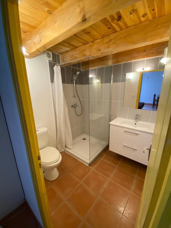 Appartements " Le Clos De La Cerisaie" Castillon-du-Gard Exterior photo